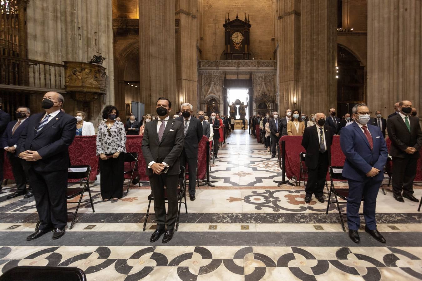 Misa solemne de despedida de monseñor Asenjo en la Catedral de Sevilla