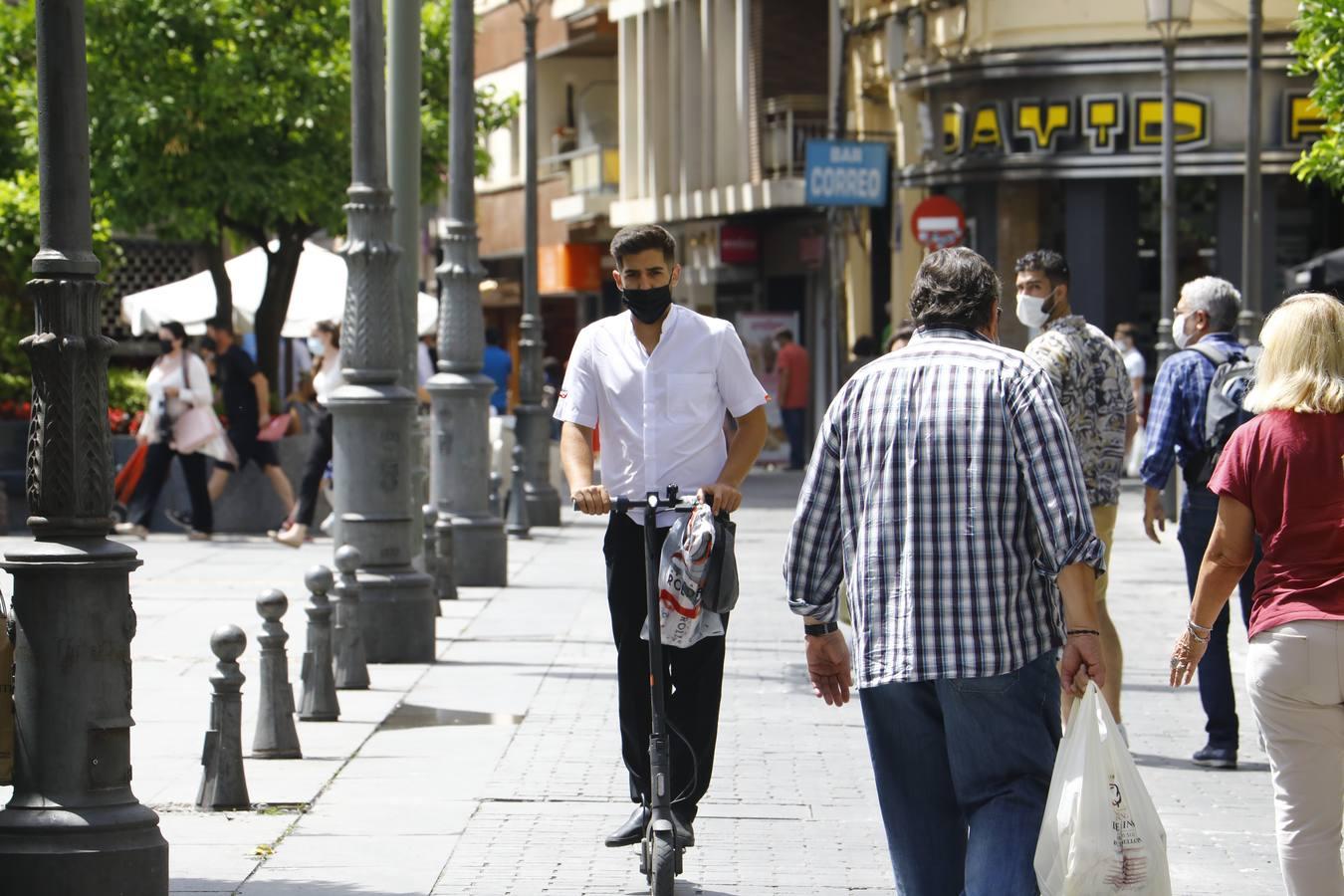 El auge de los patinetes eléctricos en Córdoba, en imágenes