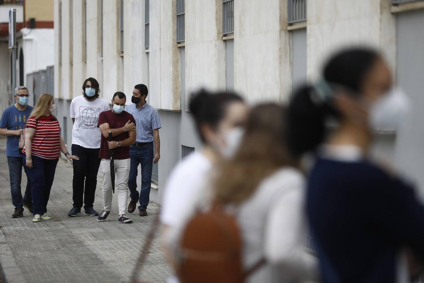 La segunda vacunación de los profesores en Córdoba, en imágenes