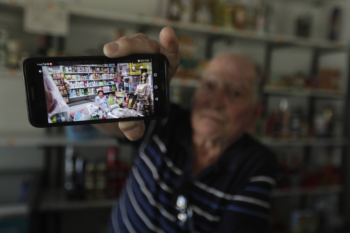 Los vecinos de Aguadulce llegan al límite después de siete meses sin luz