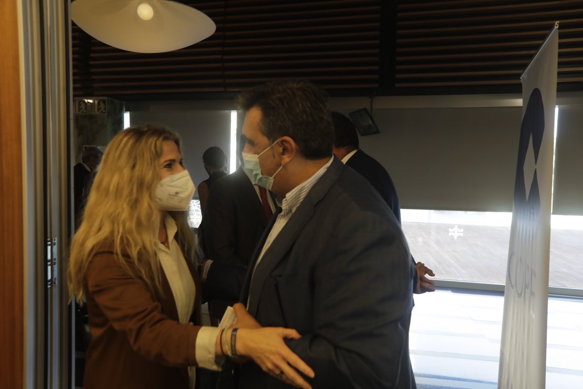 En imágenes: Desayuno informativo &#039;Cádiz, oportunidad y futuro