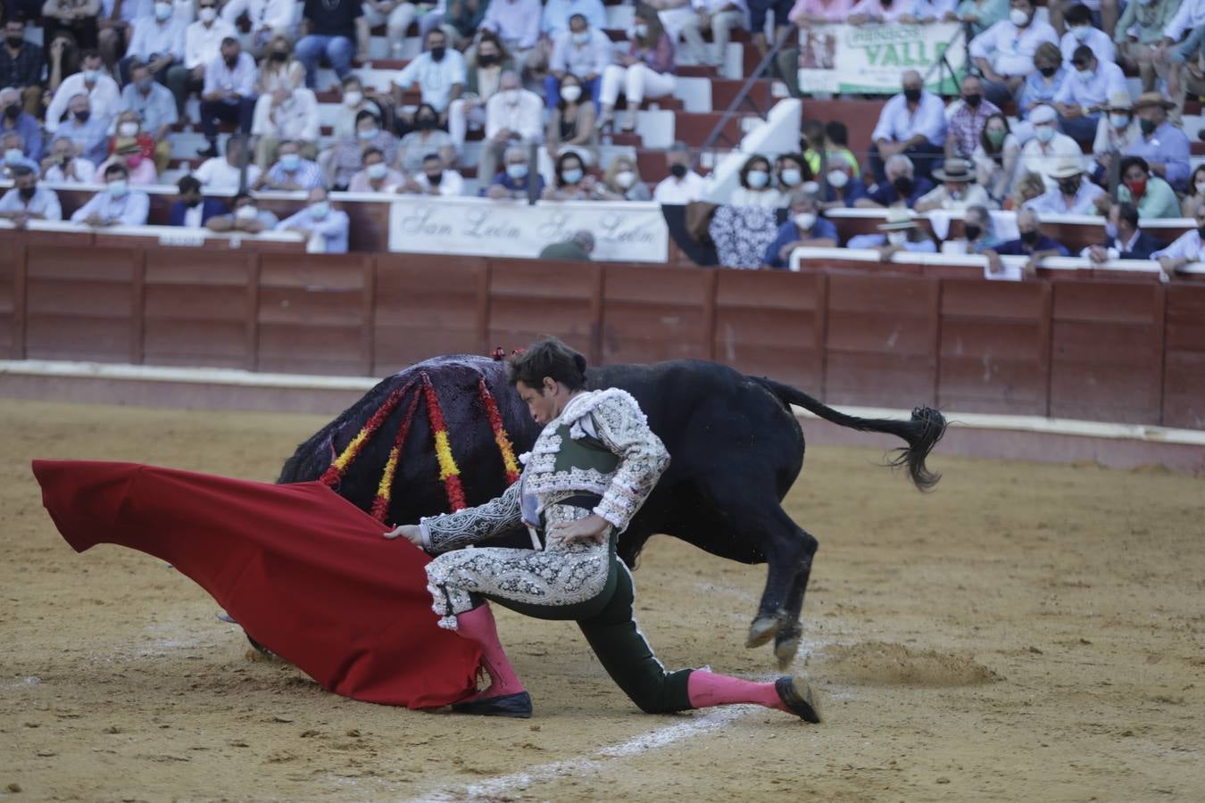 Fotos: El Juli y Aguado triunfan en Sanlúcar