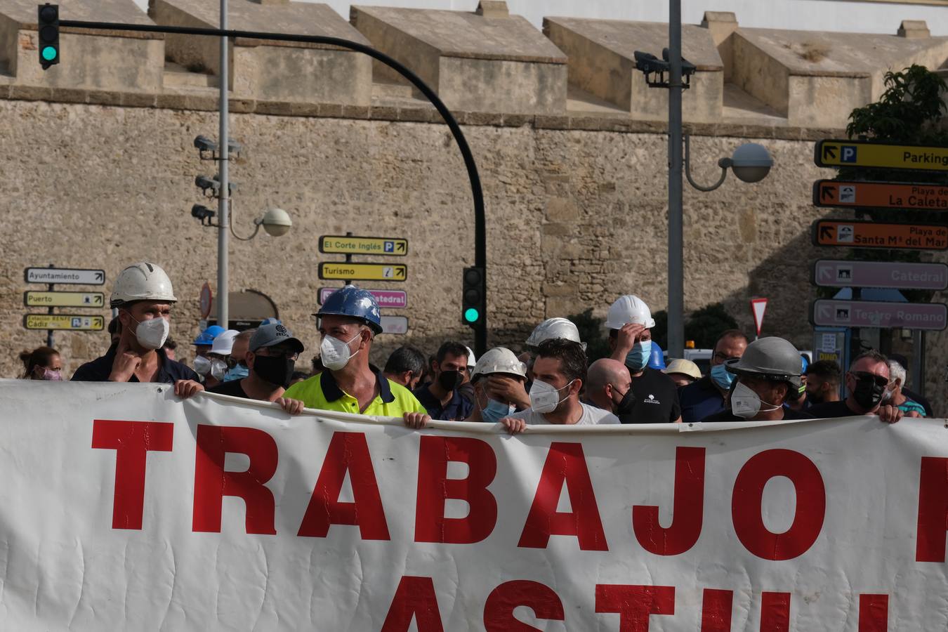 Los trabajadores de Navantia piden carga de trabajo para el astillero gaditano