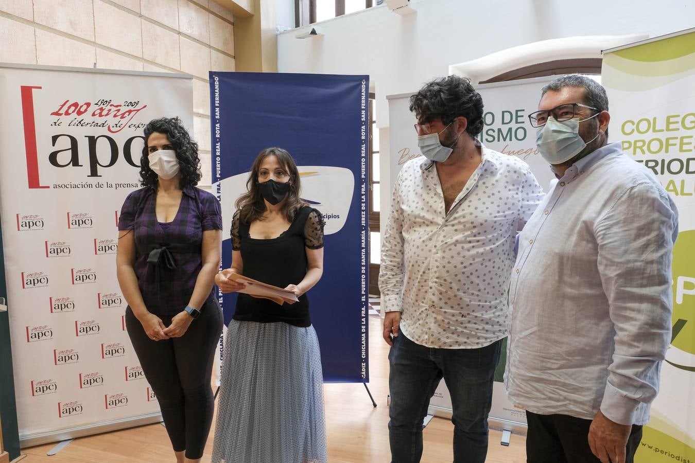 Fotos: Entrega del premio Beatriz Cienfuegos en la Asociación de la Prensa de Cádiz