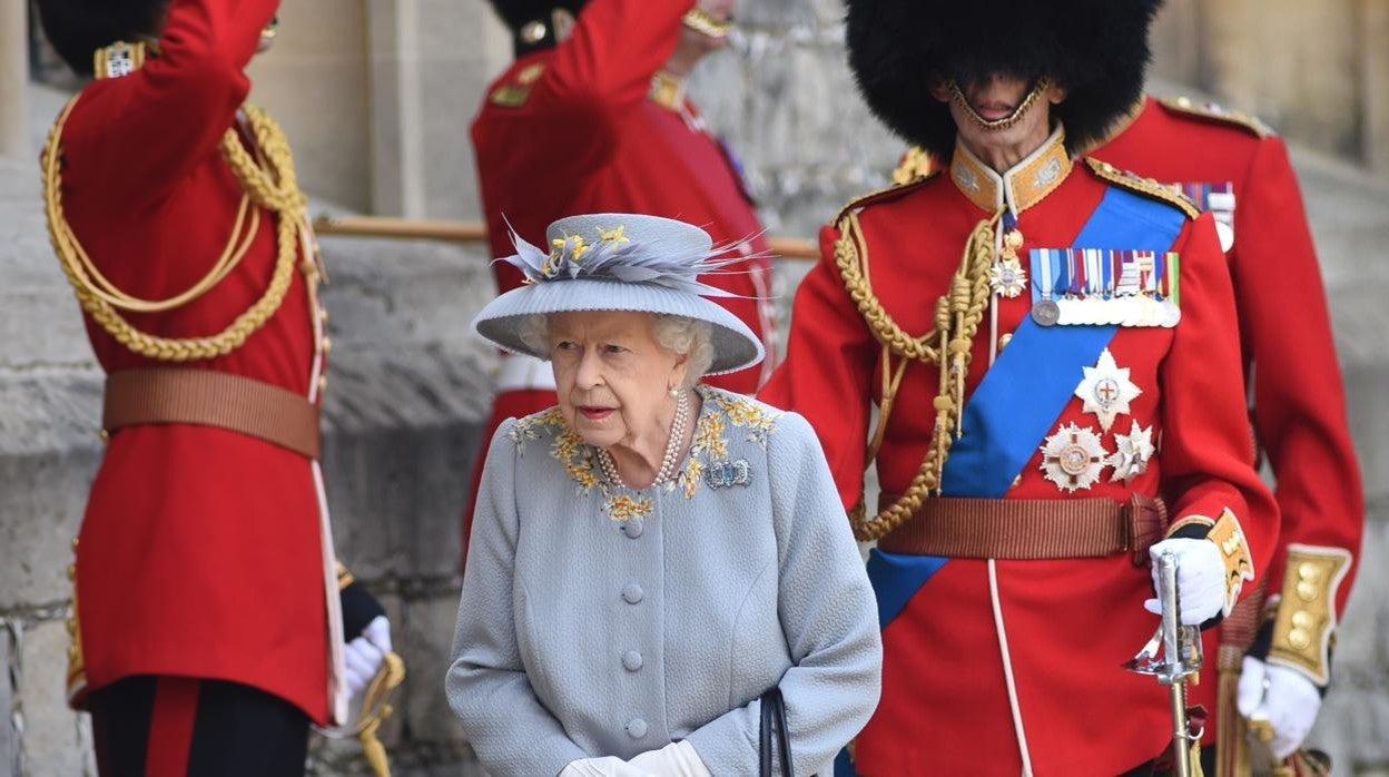 El cumpleaños oficial de la Reina Isabel, en imágenes