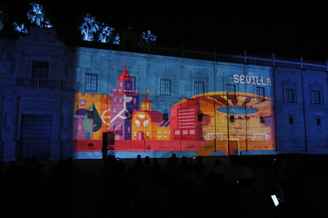 Eurocopa en Sevilla: espectáculo nocturno de luces de norte a sur de la ciudad