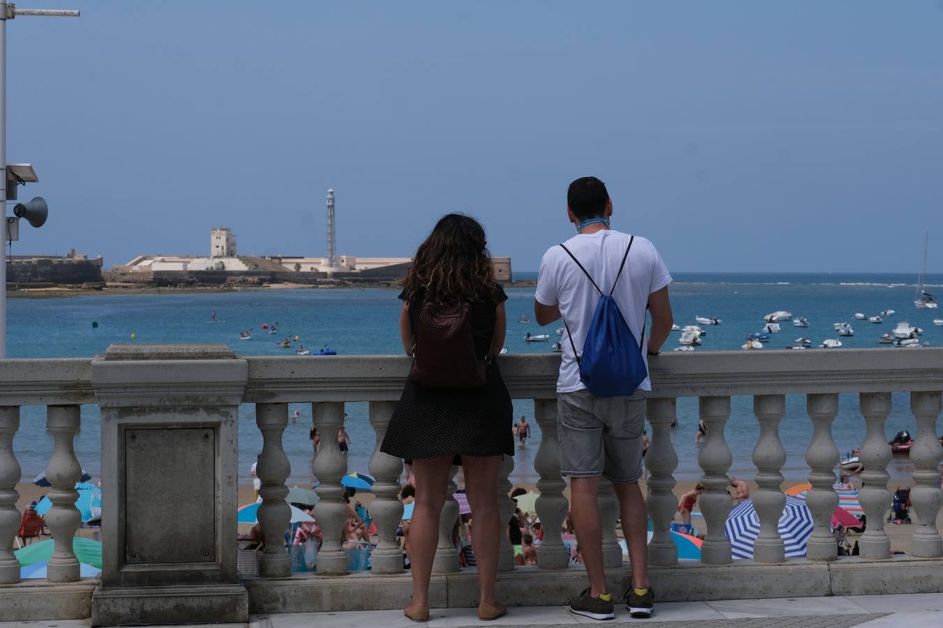 Fotos: Las playas de Cádiz capital siguen sin vigilancia policial