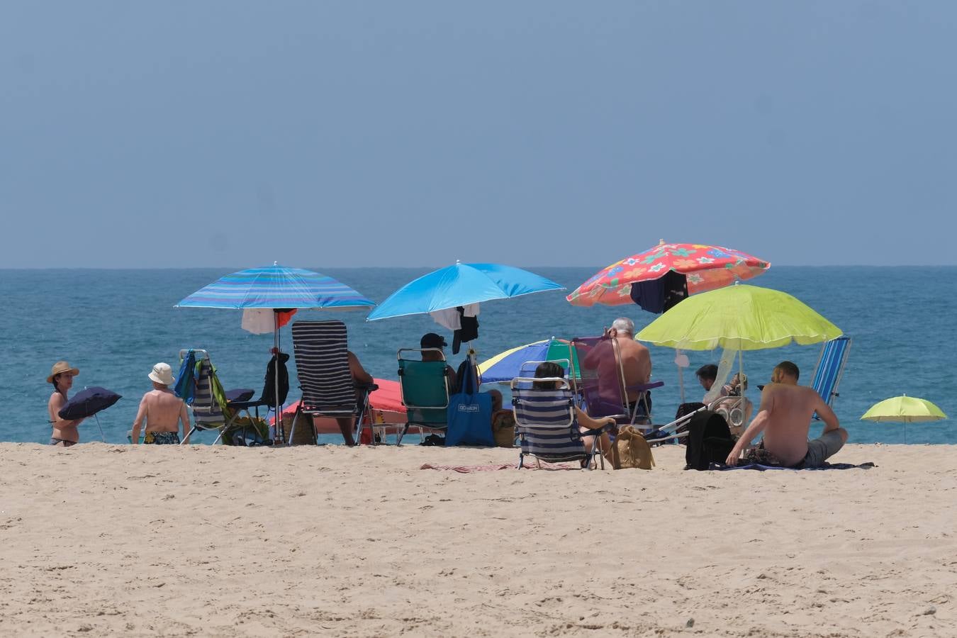 Fotos: Las playas de Cádiz capital siguen sin vigilancia policial