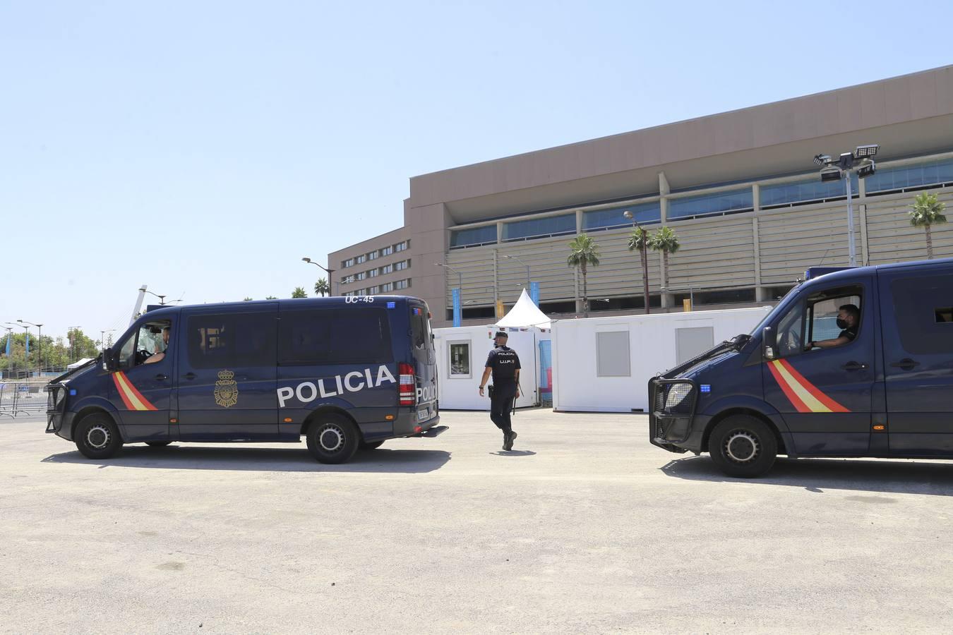 Sevilla se blinda para la Eurocopa 2020: el dispositivo policial, en imágenes