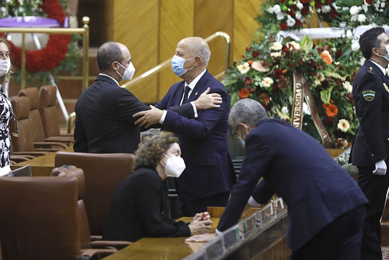 Capilla ardiente de Manuel Clavero en el Parlamento de Andalucía