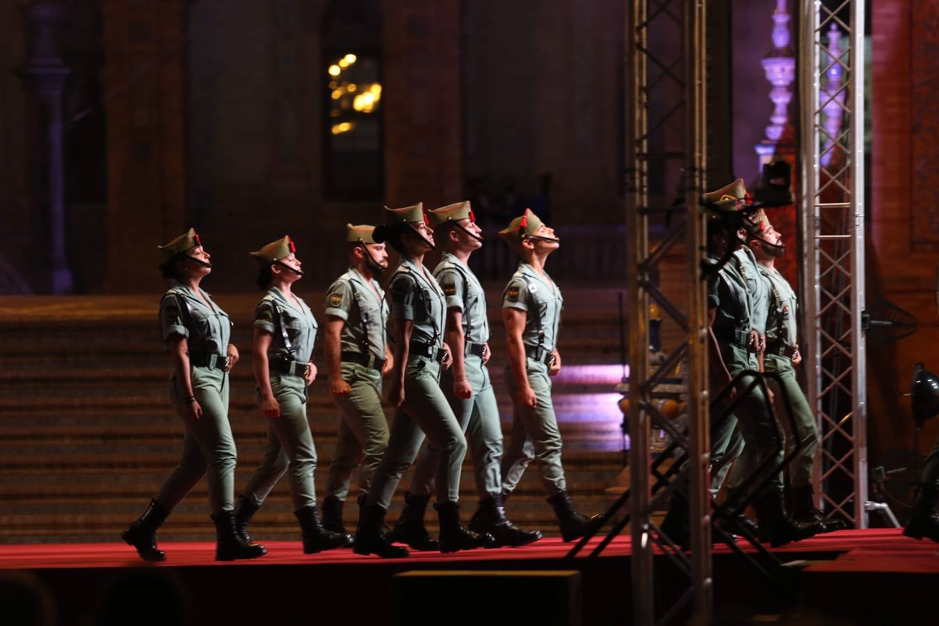 58 edición de los 'Premios Ejército' en la Plaza de España de Sevilla