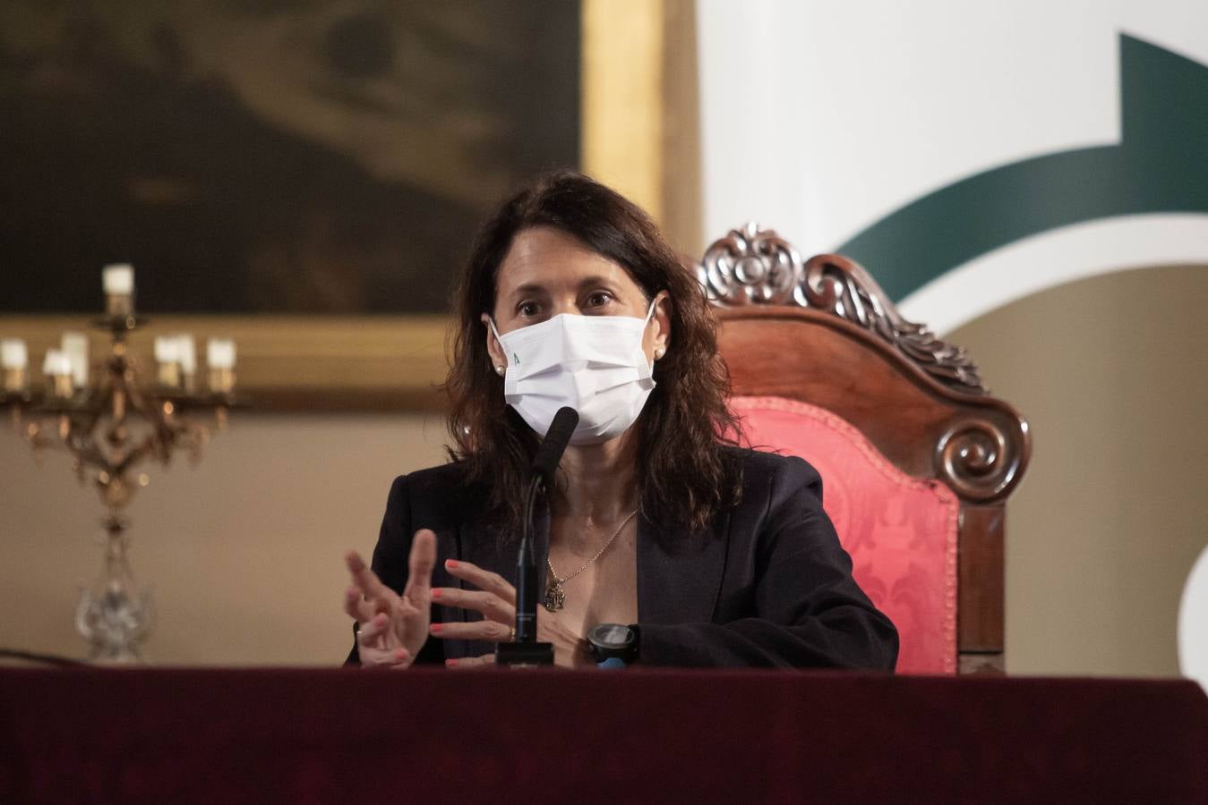 Entrega de los premios en la Real Academia de Bellas Artes de Santa Isabel de Hungría en Sevilla.