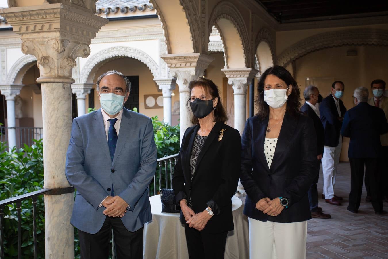 Entrega de los premios en la Real Academia de Bellas Artes de Santa Isabel de Hungría en Sevilla.