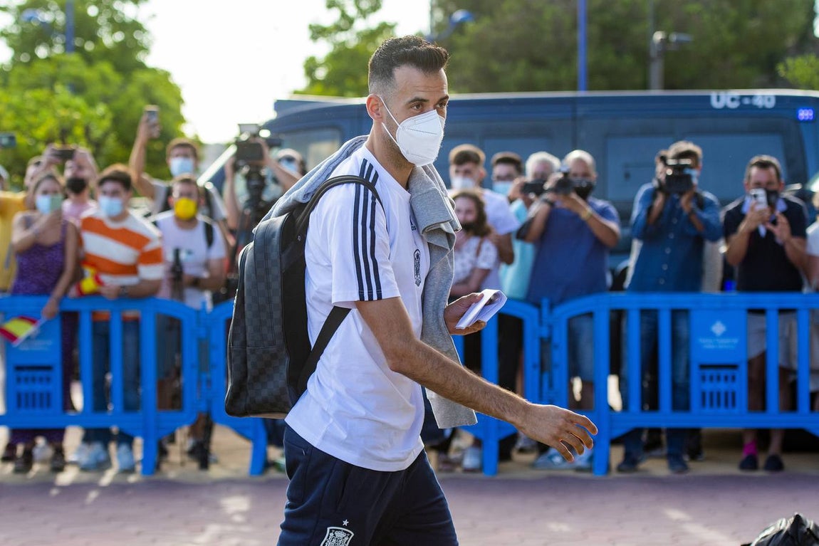 Llegada de la selección española al hotel de concentración en Sevilla