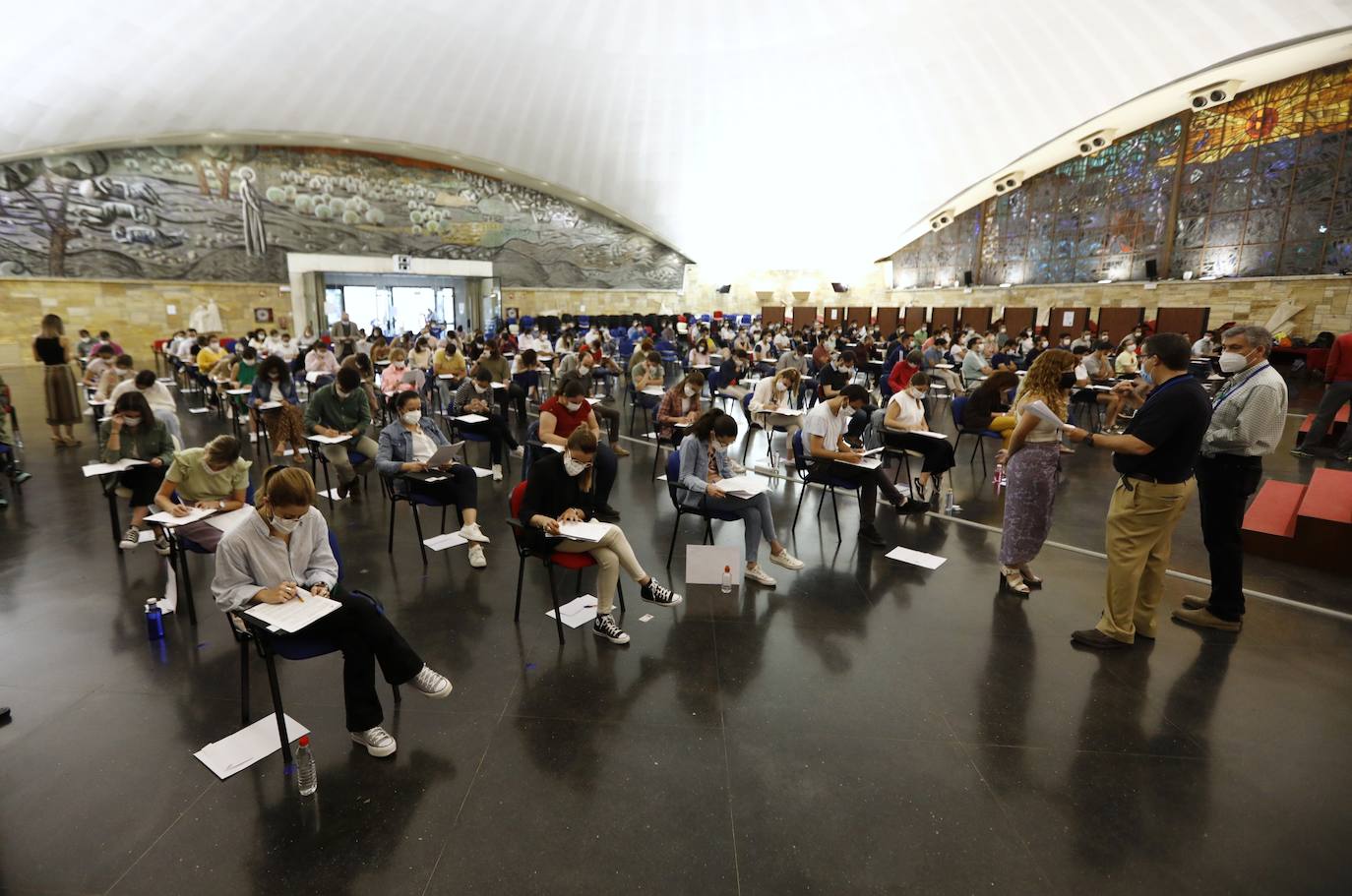 En imágenes, las oposiciones al cuerpo de profesores en Córdoba