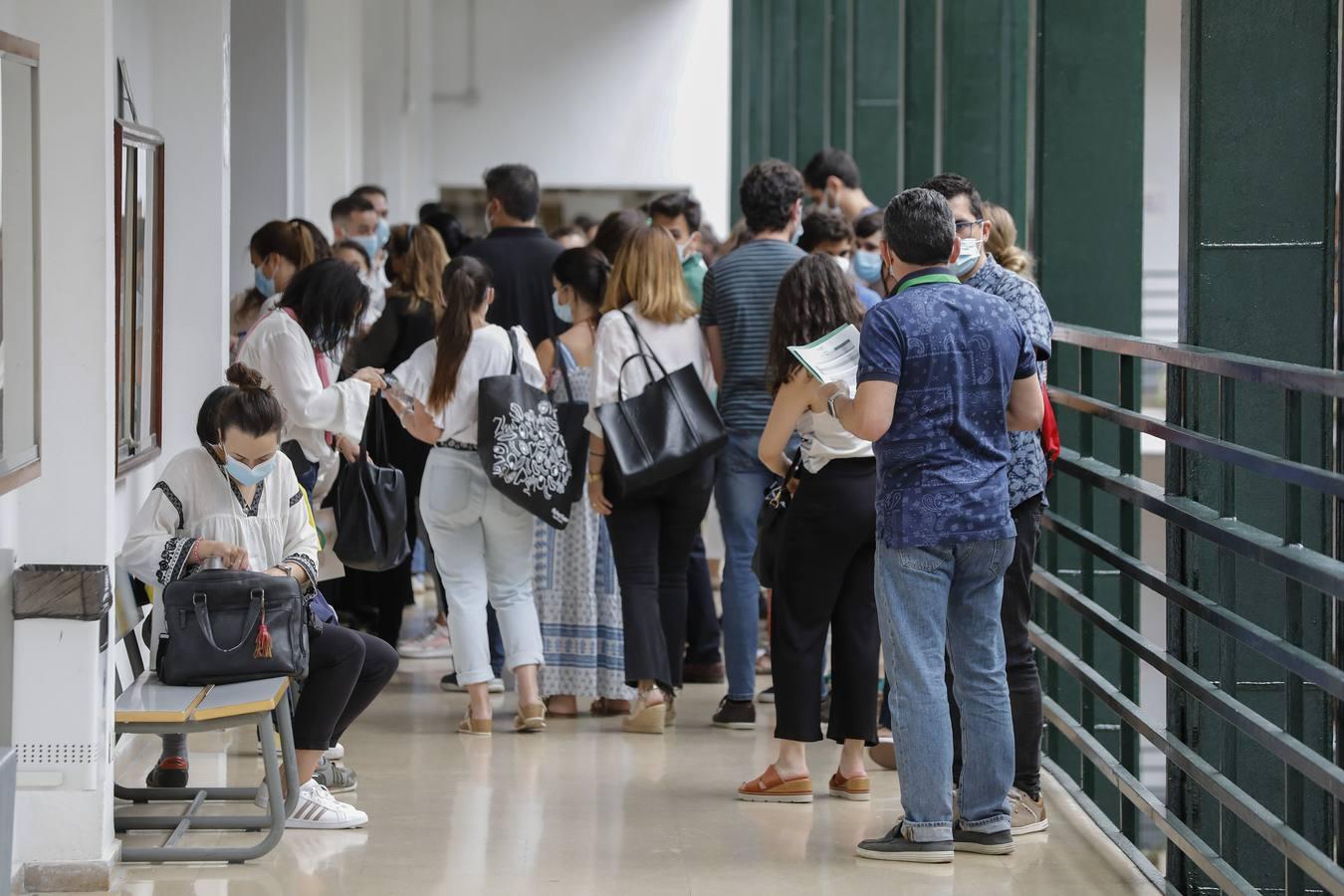 ¿Te has presentado a las oposiciones de Secundaria en Sevilla? Búscate aquí