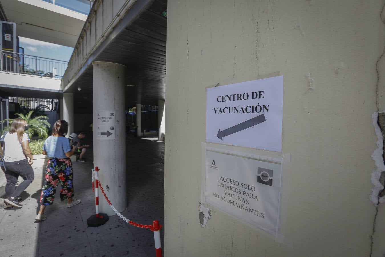 Comienza la vacunación en la Facultad de Derecho de la Universidad de Sevilla