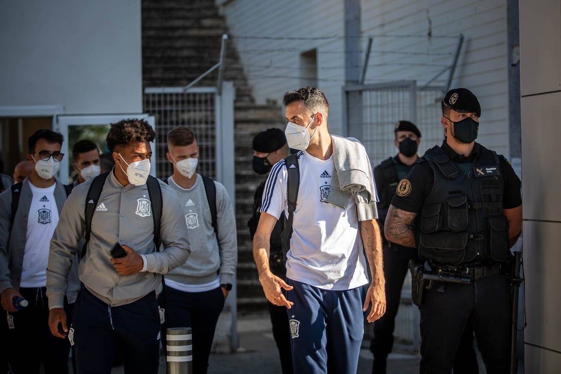 Llegada de la Selección española al Aeropuerto de San Pablo, Sevilla.