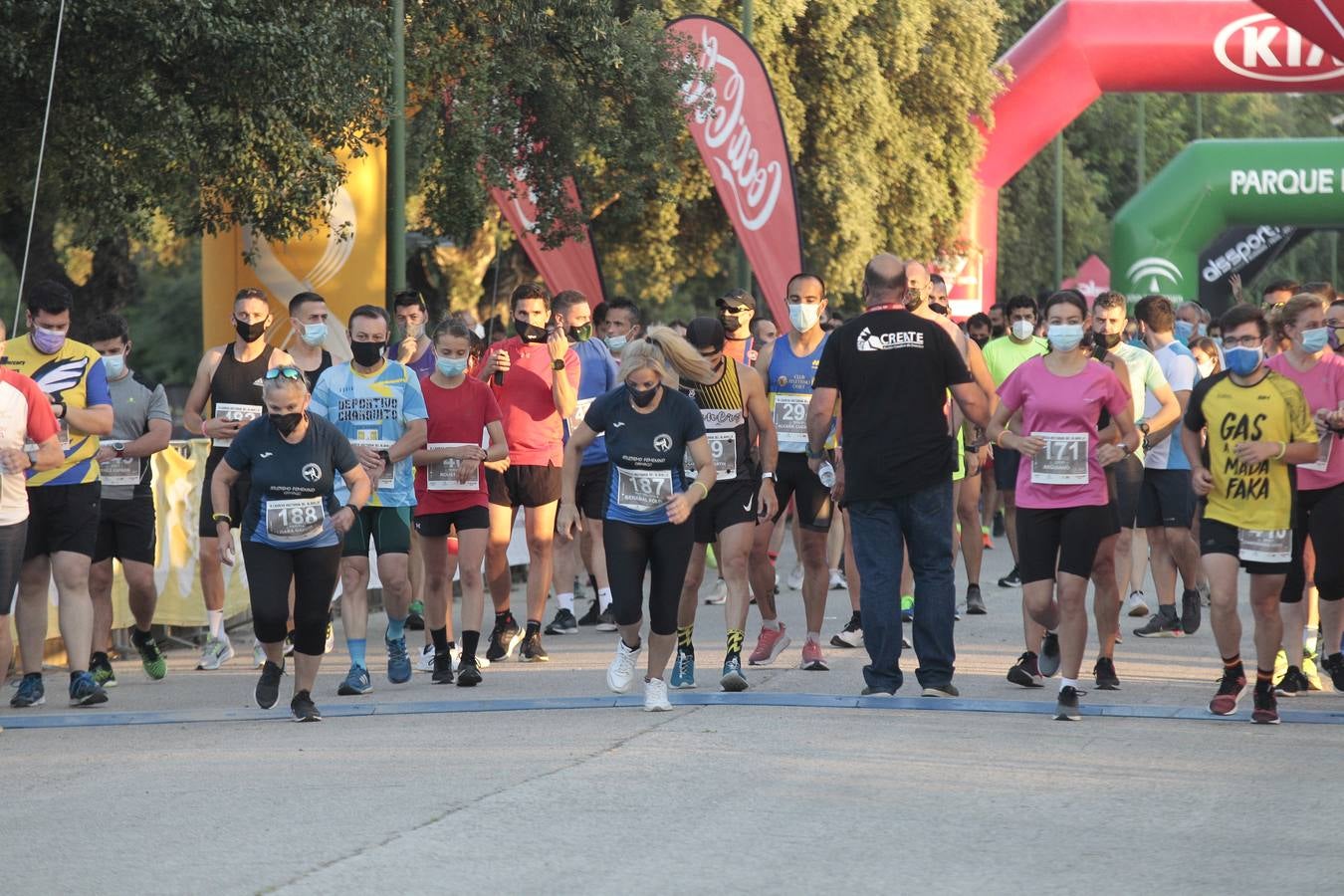 La carrera popular discurre íntegramente en el interior Parque del Alamillo.