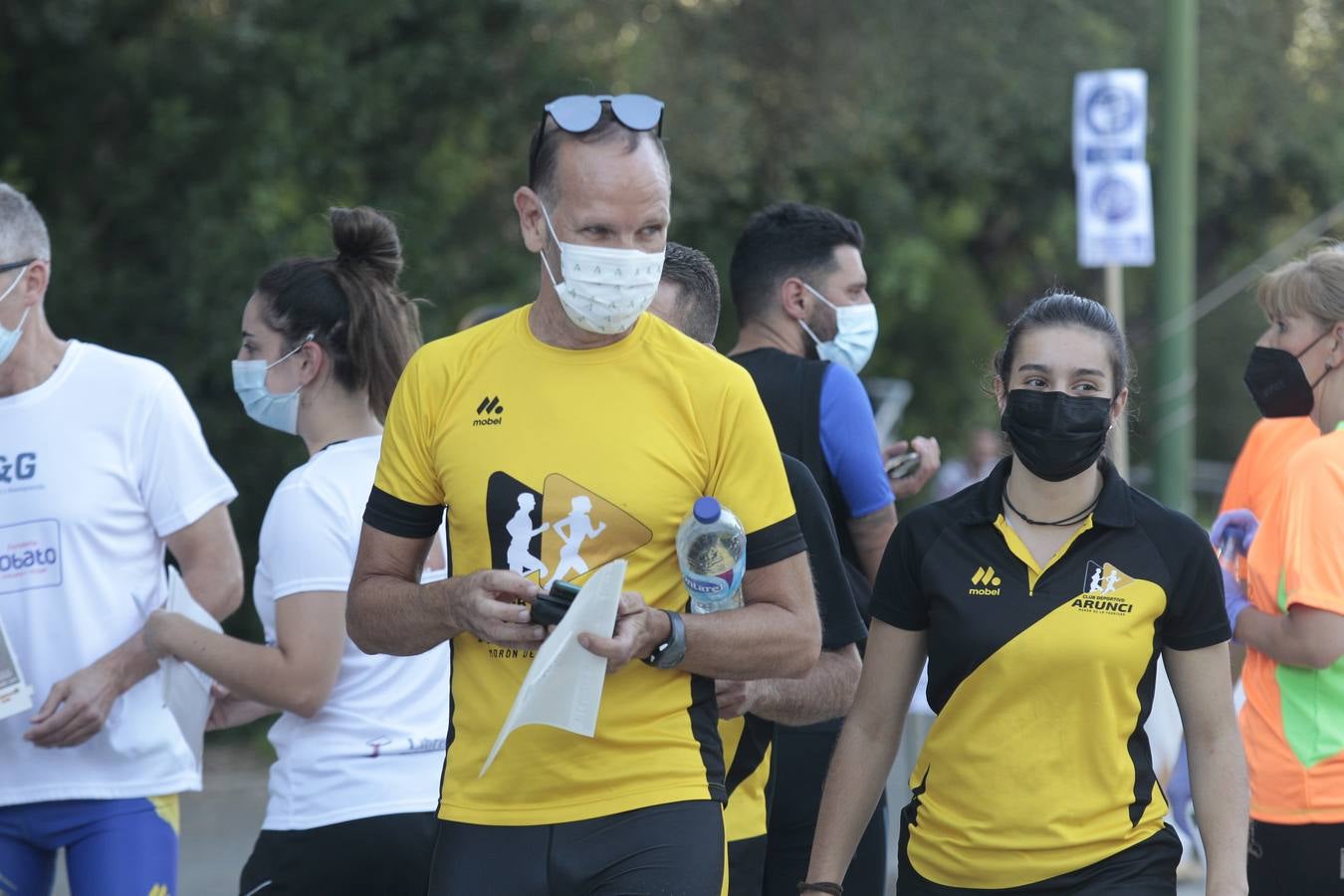 La carrera popular discurre íntegramente en el interior Parque del Alamillo.