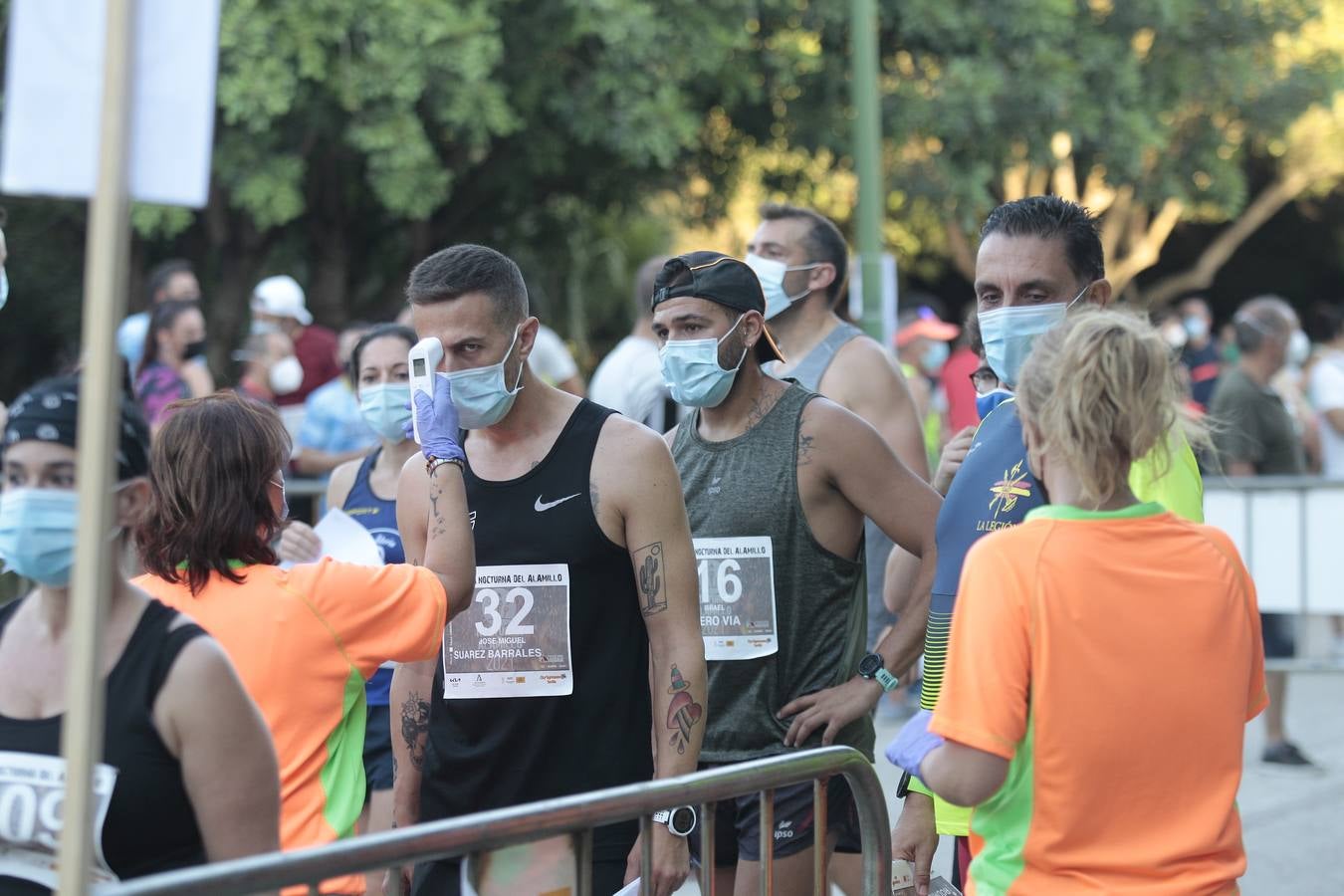 La carrera popular discurre íntegramente en el interior Parque del Alamillo.