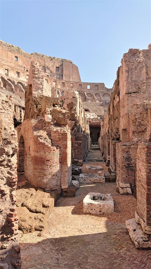 La segunda fase del proyecto, que comenzó en diciembre de 2018, se ha centrado en la hipogea del Coliseo, un monumento dentro del monumento, correspondiente a la parte del anfiteatro que se encuentra debajo de la arena y que en la antigüedad era invisible para los espectadores