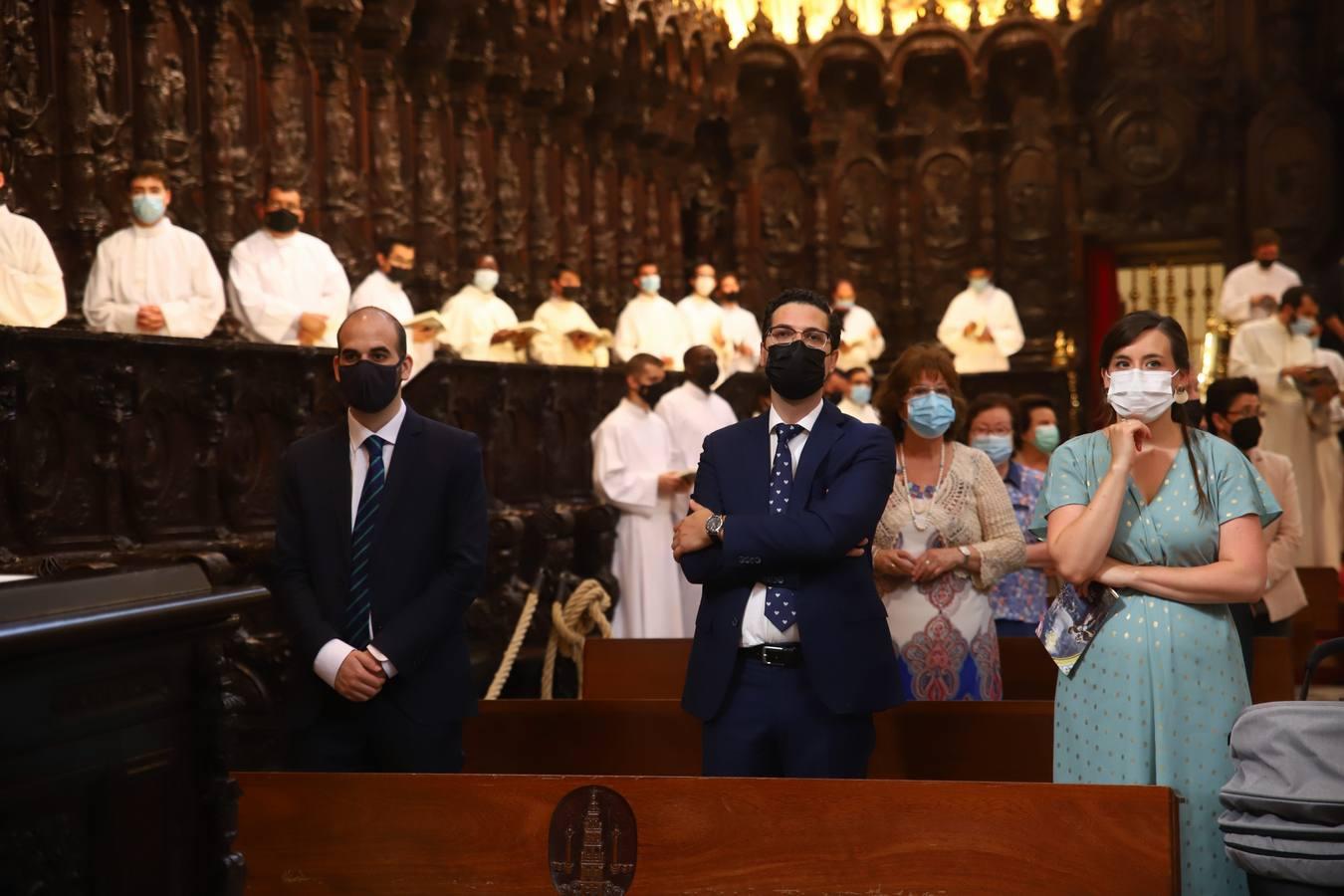 La ordenación de sacerdotes en la Catedral de Córdoba, en imágenes