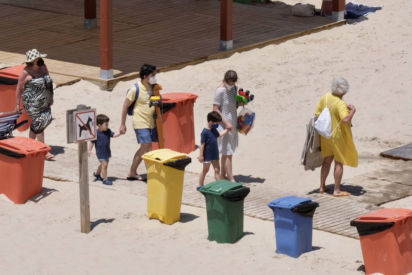 Primer día sin mascarilla en exteriores