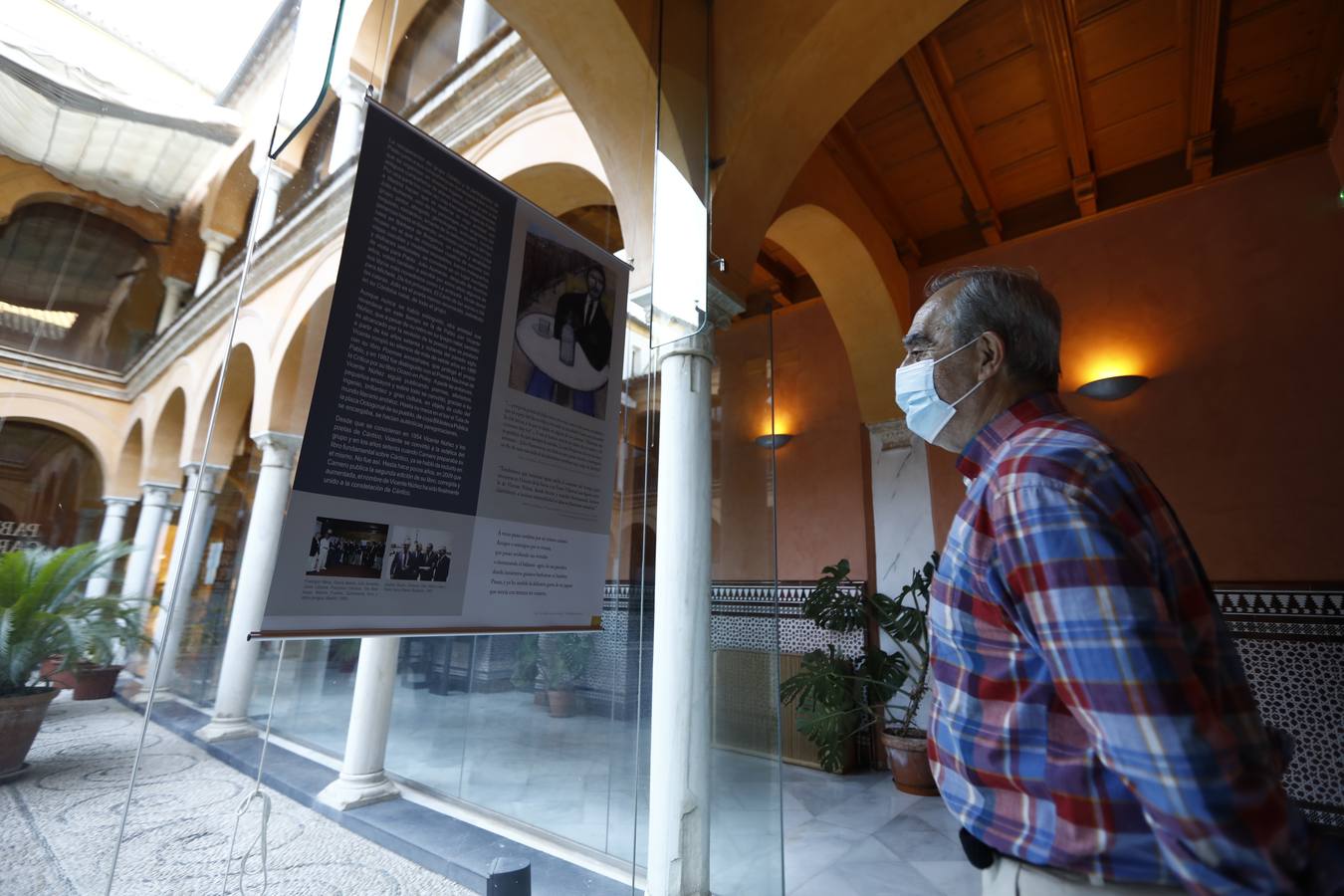 El homenaje por el centenario del nacimiento de Pablo García Baena en Córdoba, en imágenes