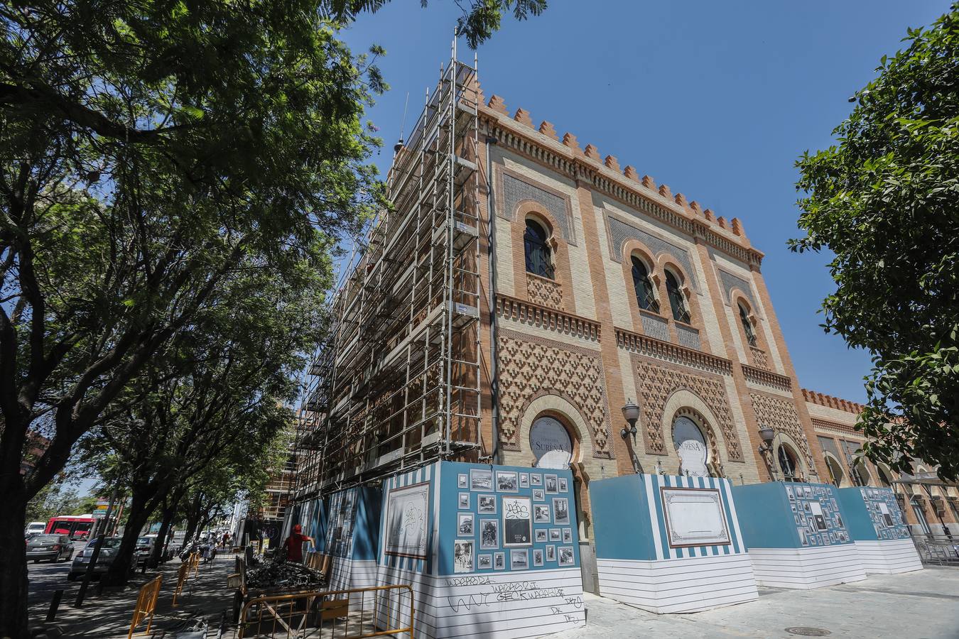 La fachada de la estación de Plaza de Armas ya luce su rehabilitación