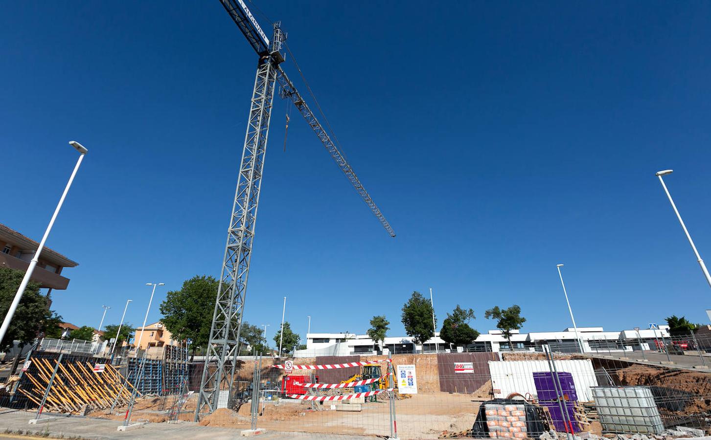 Solar en donde se está construyendo el supermercado 'La Despensa'. 