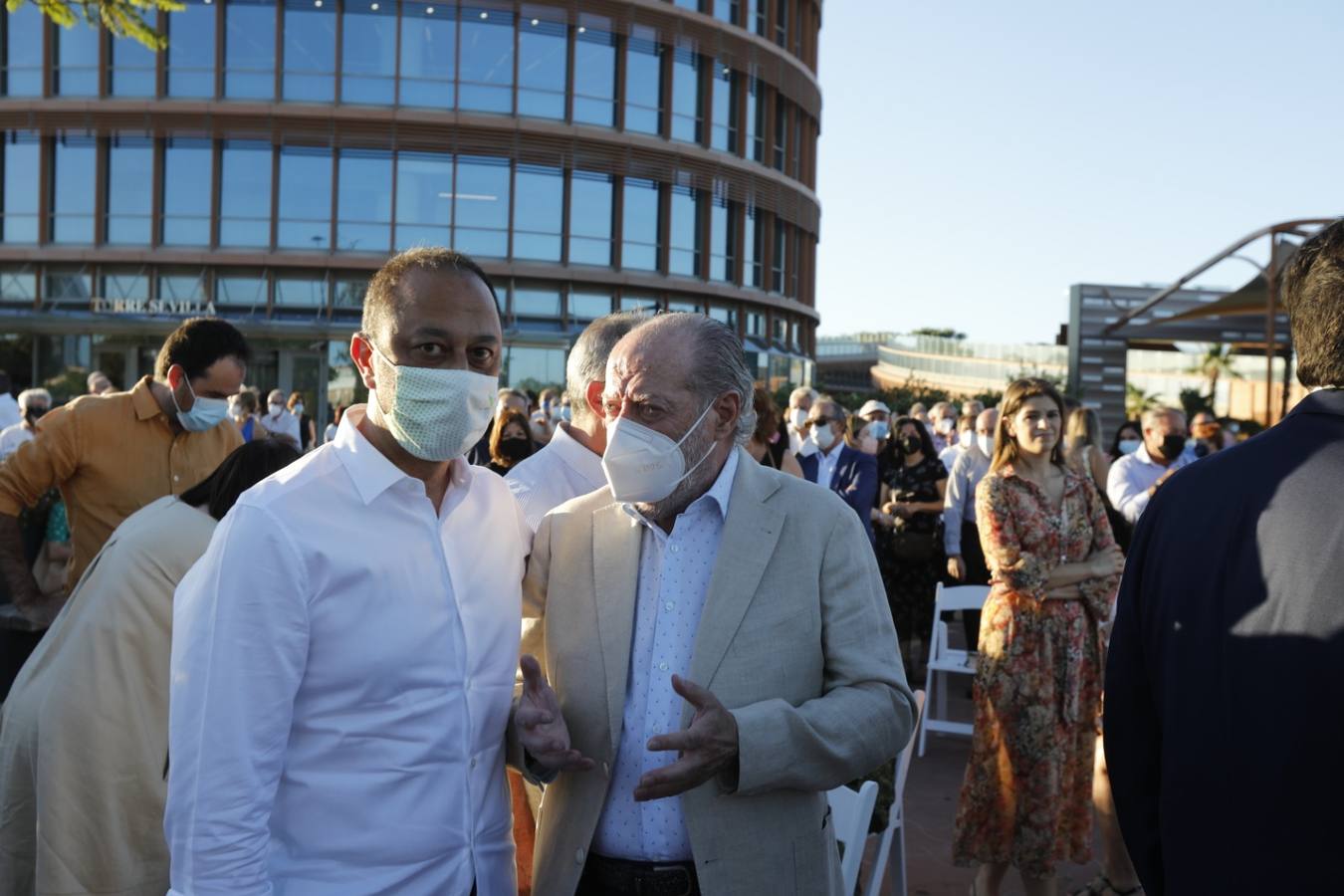 Monteseirín ya tiene su plaza en Sevilla