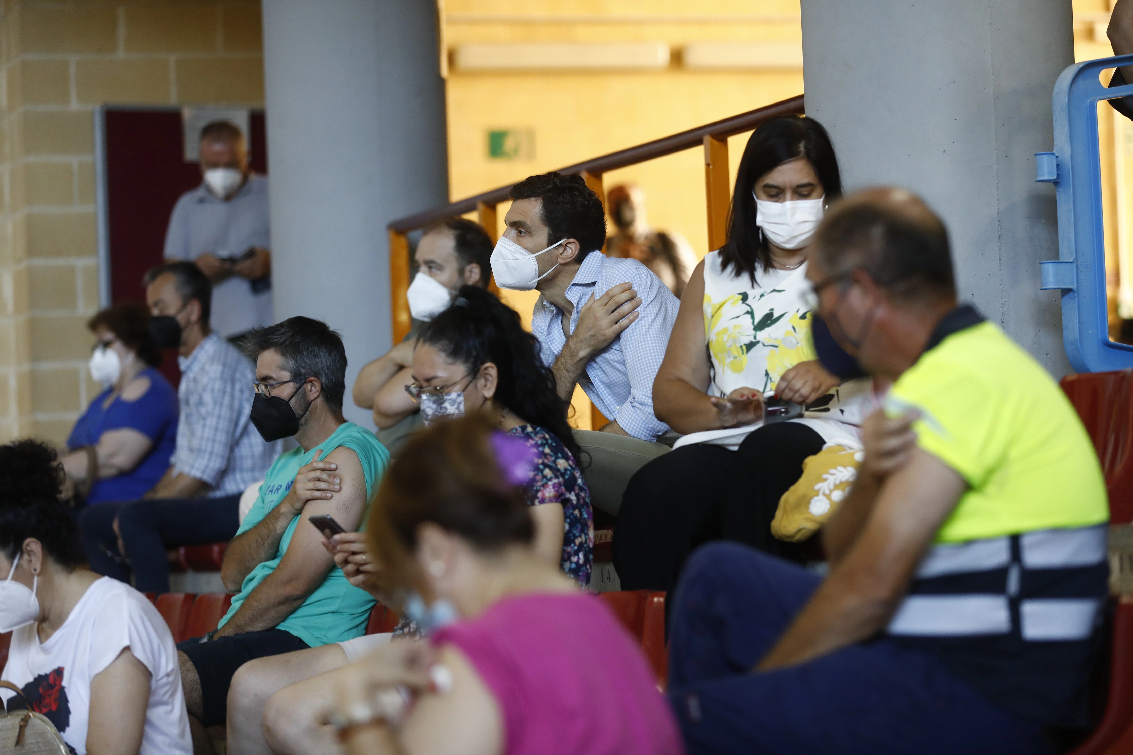 La vacunación de cordobeses de entre 40 y 69 años en Vista Alegre, en imágenes
