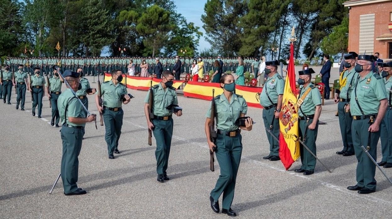 Así ha sido la jura de bandera de los nuevos guardias civiles en Baeza