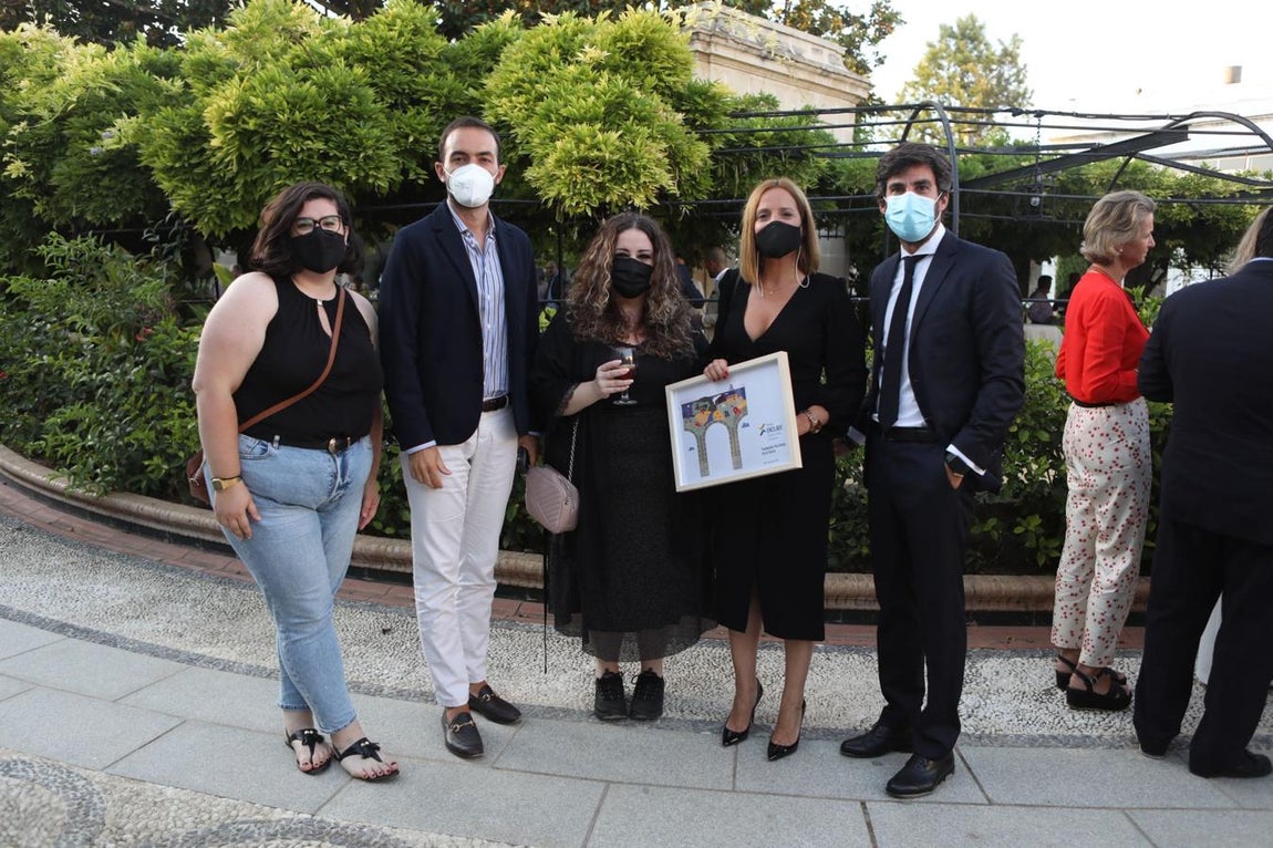 Ana González Ortega, Mamen Álvarez, Alicia Pérez, Ana Carrera, Víctor García. 