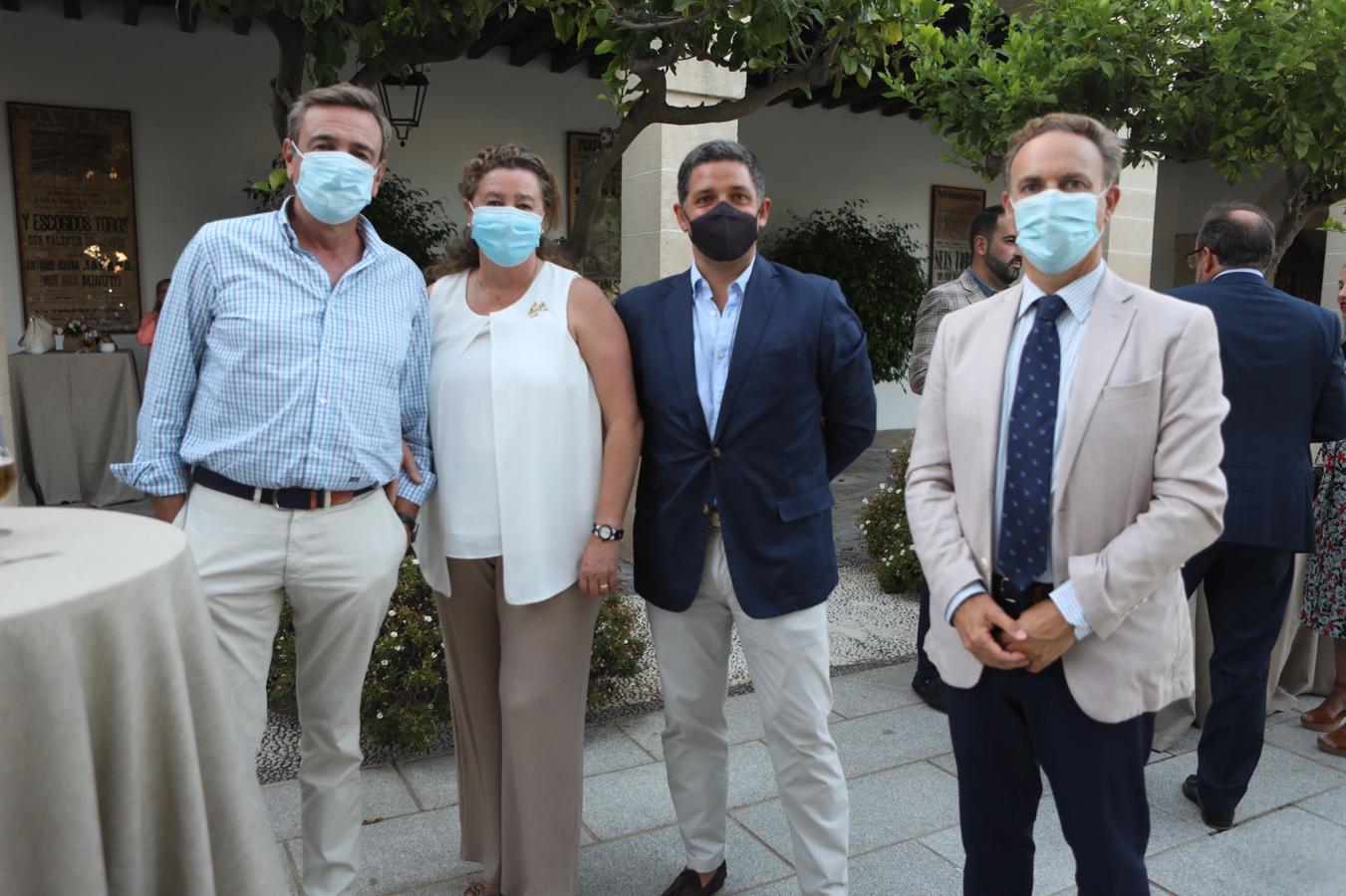 Javier Neira, Almudena Moreno, Juan Ramón Gómez y David de la Encina. 