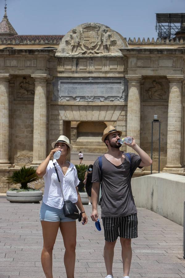 La primera jornada de la ola de calor en Córdoba, en imágenes