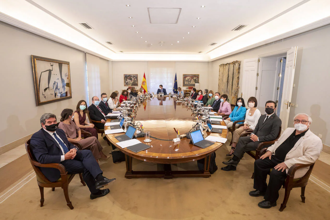 Primer Consejo de Ministros del nuevo Gobierno. 