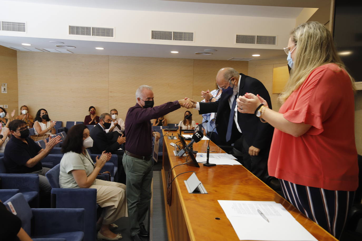 En imágenes, la entrega de diplomas de la jusitica gratuita en Córdoba