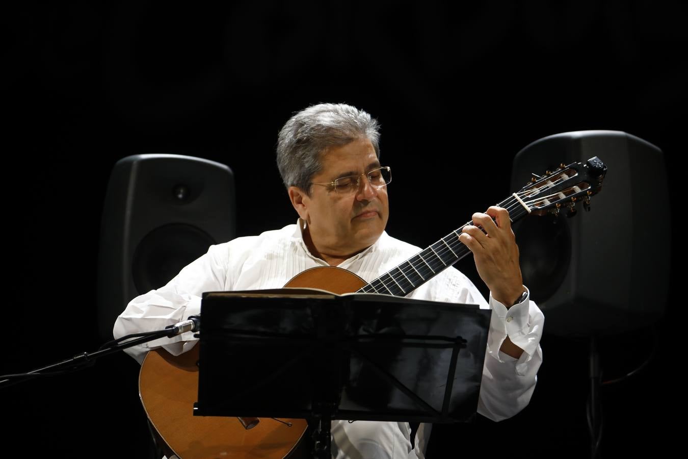 Festival de la Guitarra 2021 | Costas Cotsolis, el virtuoso griego, en imágenes