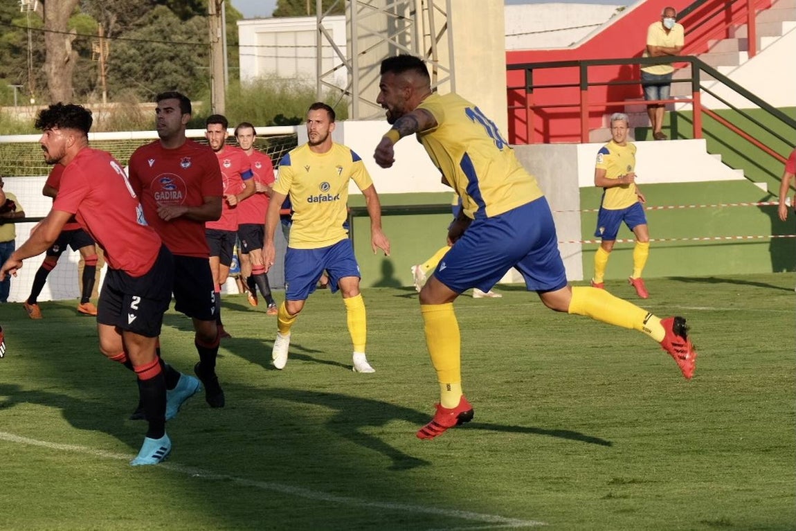 FOTOS: El primer partido del Cádiz - Barbate, en imágenes