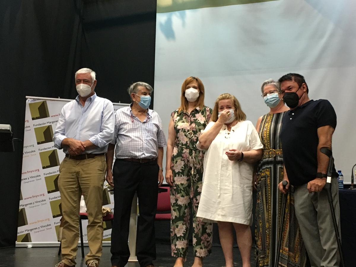 Fotos: Así ha sido el homenaje a la familia de acogida Luna-Cardenete en el colegio San Felipe Neri de Cádiz