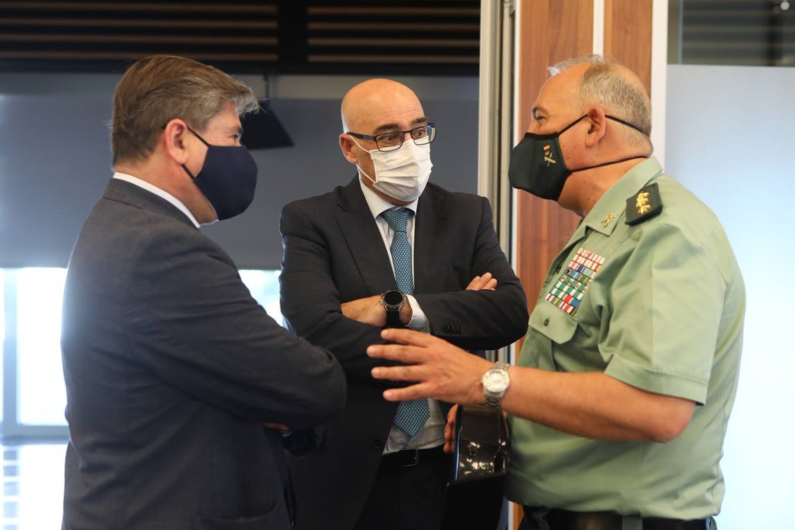 Fotos: Ambiente en la Mirada Económica de La Voz y ABC