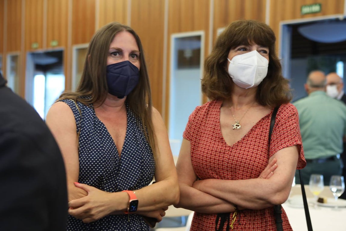 Fotos: Ambiente en la Mirada Económica de La Voz y ABC