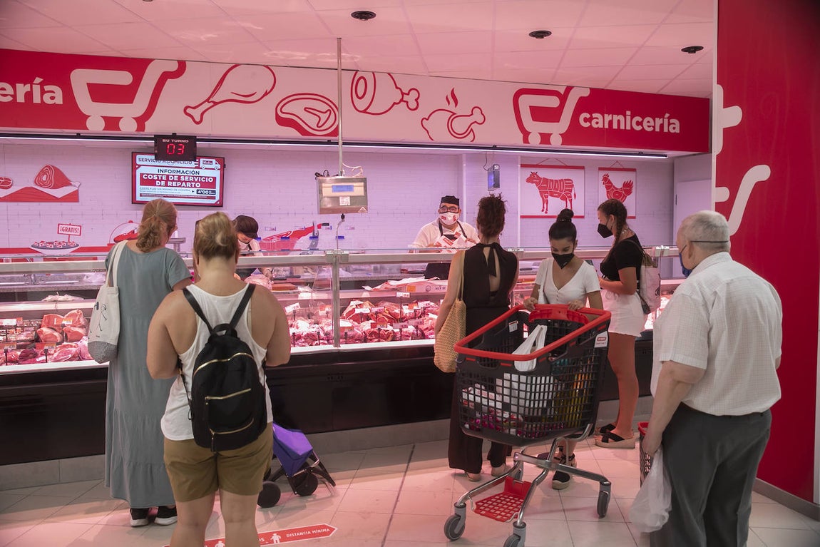 El nuevo supermercado de Cash Más Ahorro en Córdoba, en imágenes