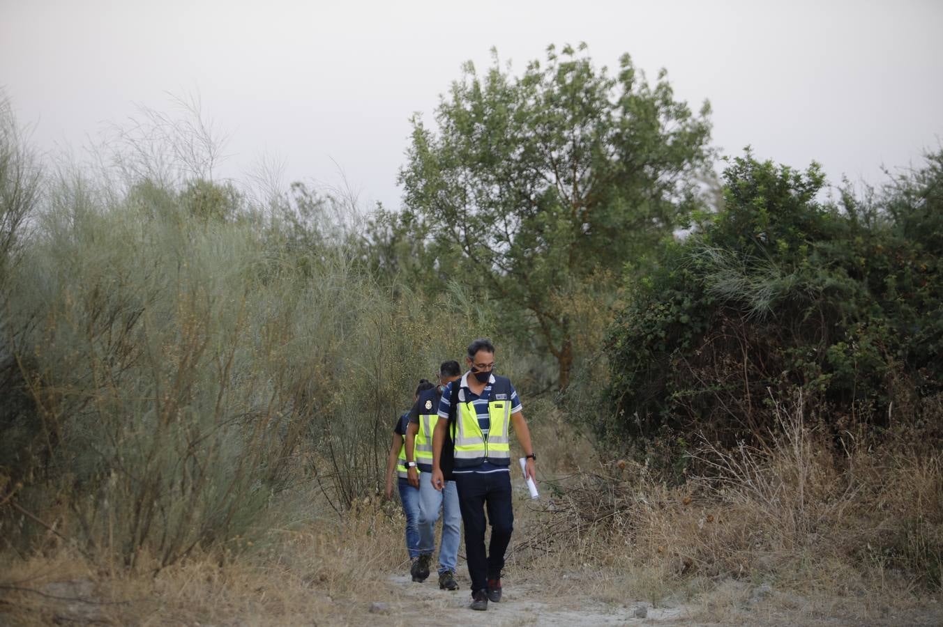 El dispositivo de búsqueda del joven desaparecido en el Lago Azul de Córdoba, en imágenes