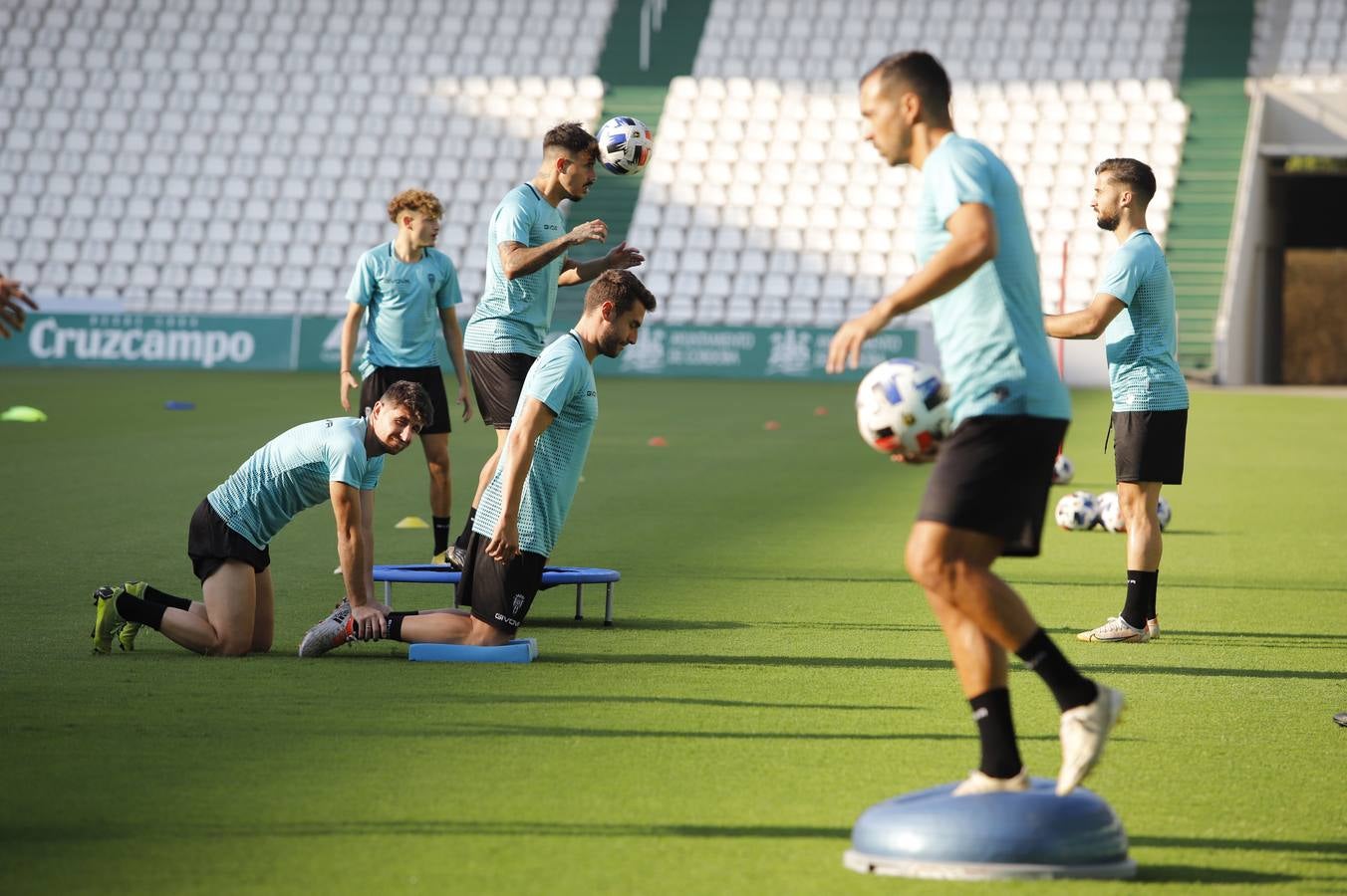 El primer entrenamiento del Córdoba CF, en imágenes