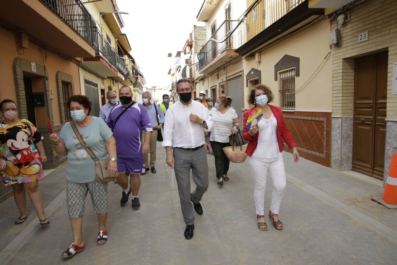 El alcalde de Sevilla visita las obras de Torreblanca