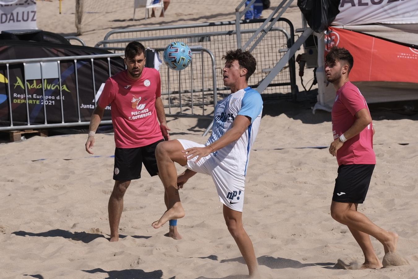 FOTOS: Cádiz se vuelca con el fútbol-playa