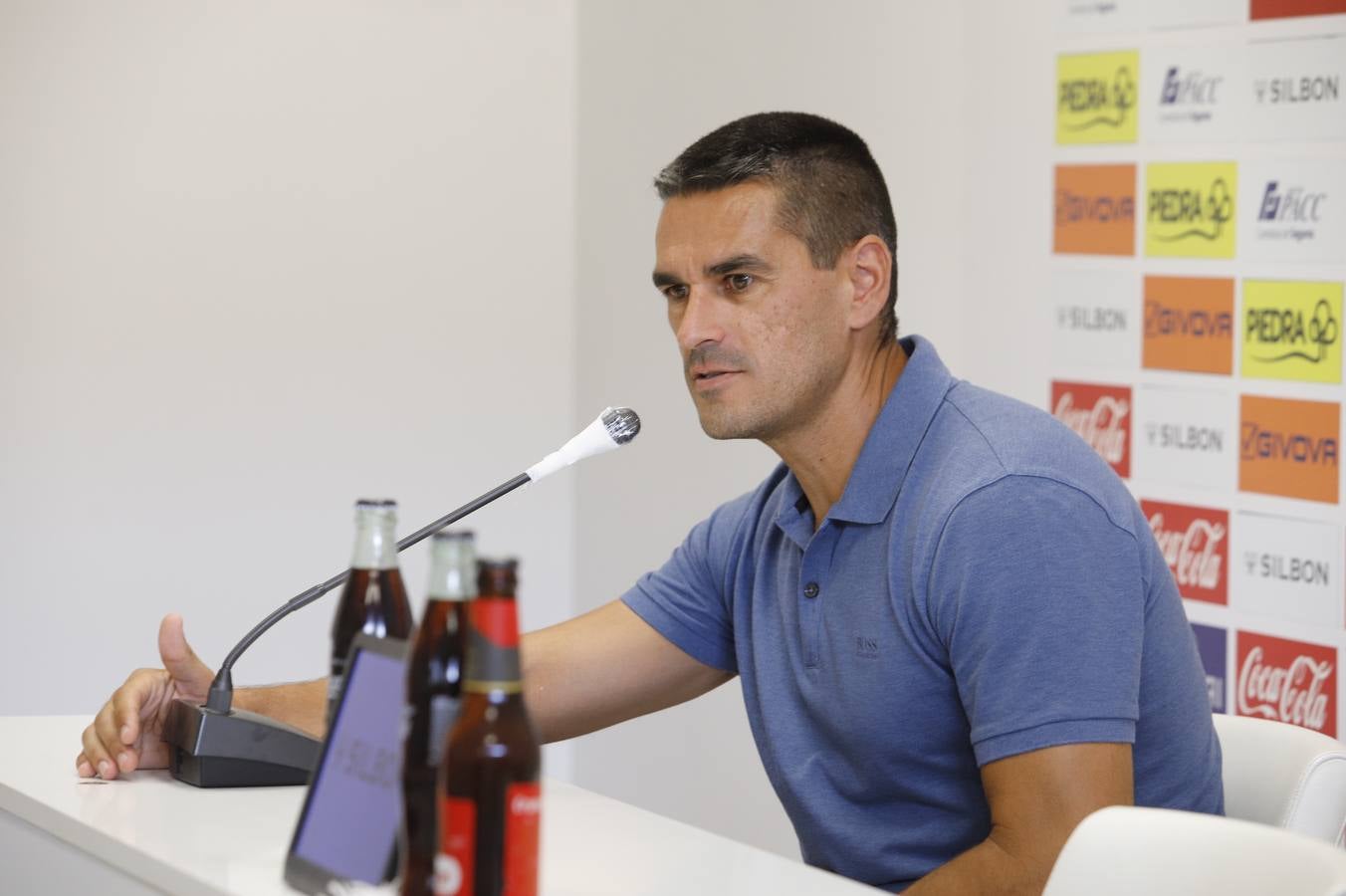 La presentación de Luismi Redondo y José Ruiz, en imágenes